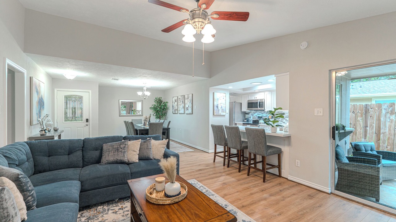 Photo of Livingroom in Panther Creek