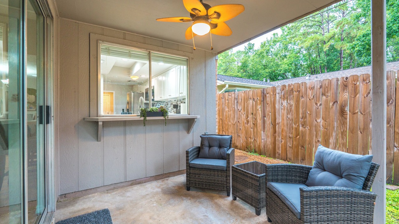 Photo of Patio Balcony in Panther Creek