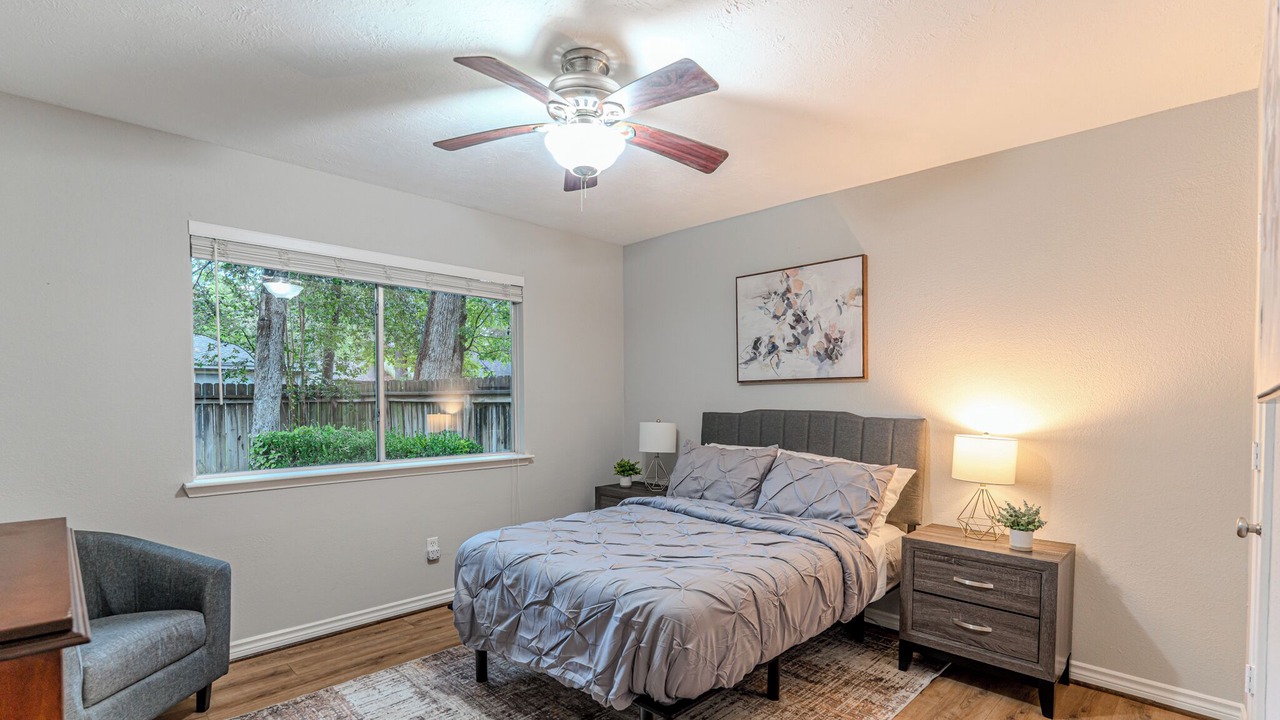 Photo of Bedroom in Panther Creek