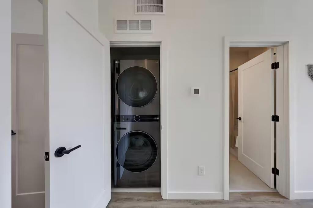 Photo of Others in Broadway