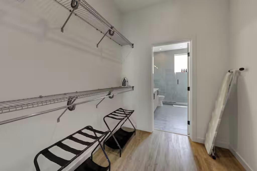 Photo of Others in Broadway