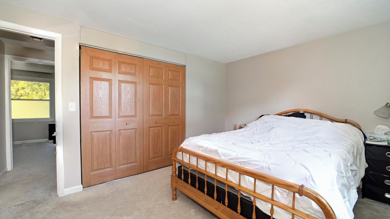 Photo of Bedroom in Clay