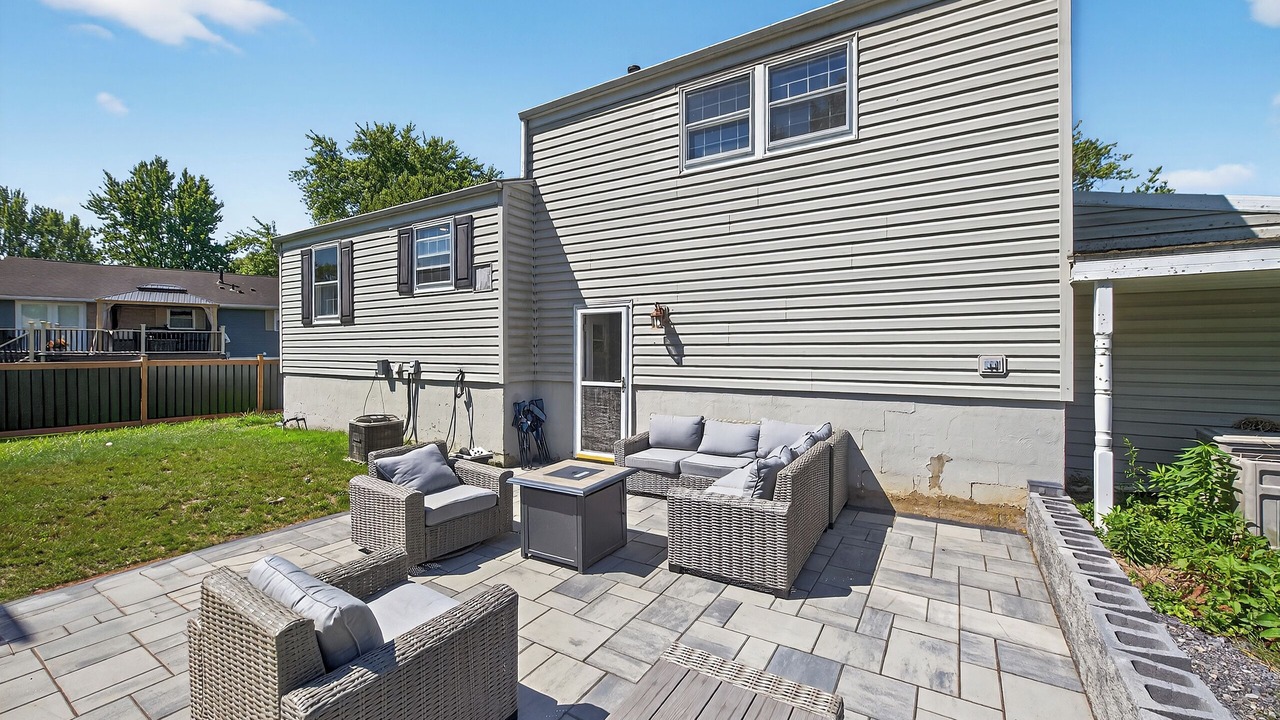 Photo of Patio Balcony in Clay