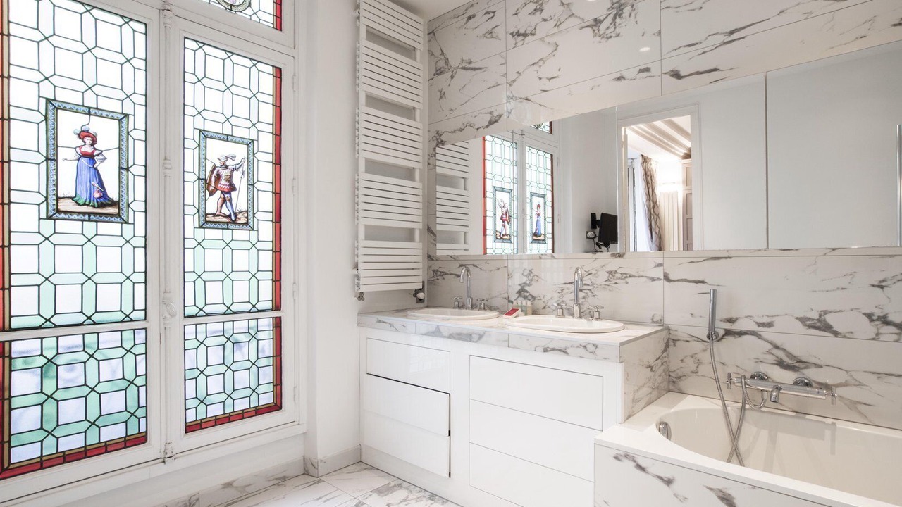 Photo of Bathroom in Notre-Dame-des-Champs