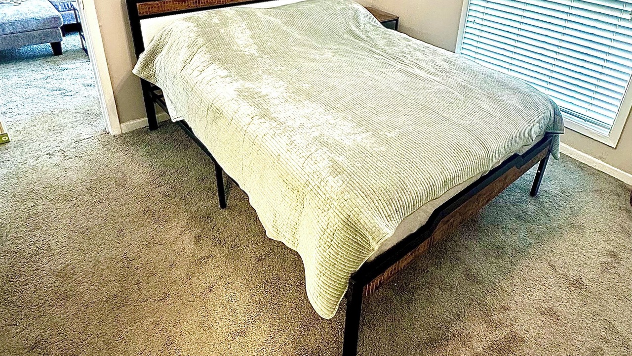 Photo of Bedroom in Bay City