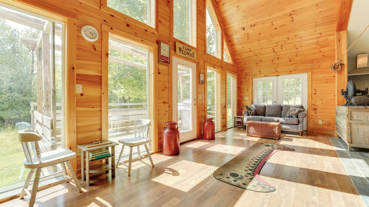 Photo of Others in Dexter