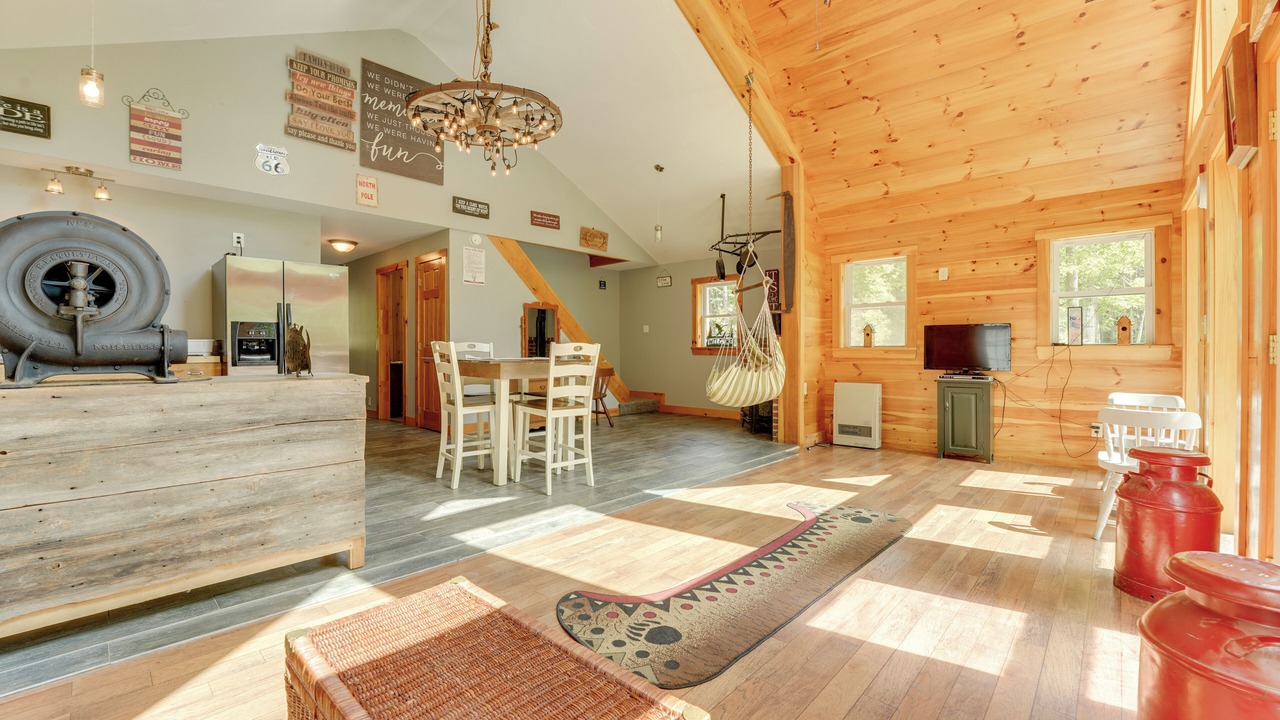 Photo of Others in Dexter