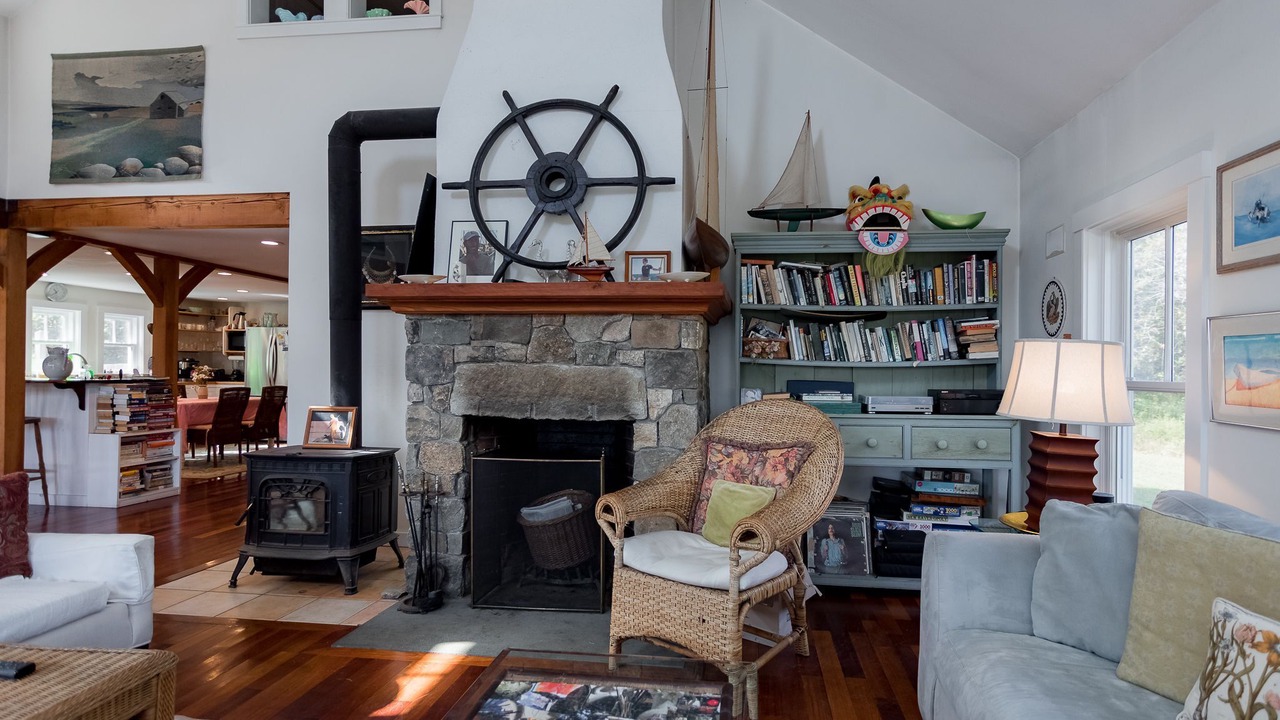 Photo of Livingroom in Aquinnah