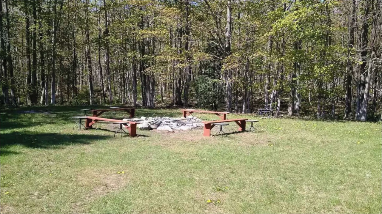 Photo of Outdoor in Colpoys Bay