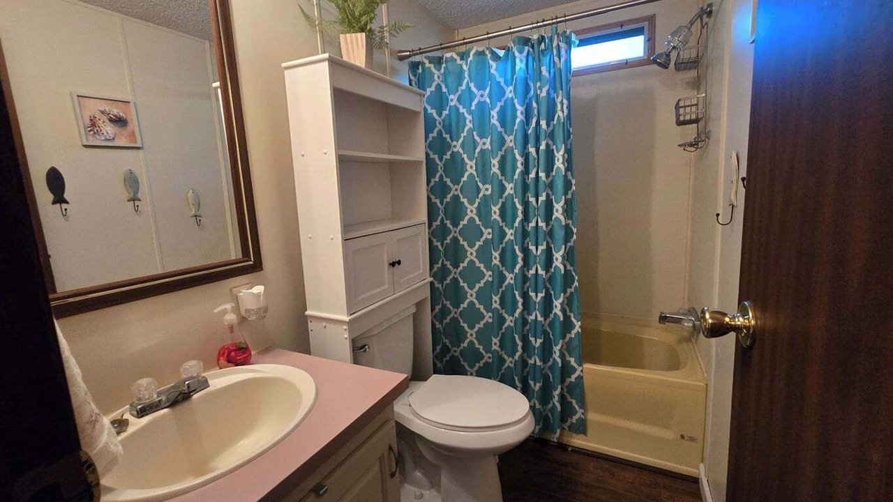 Photo of Bathroom in Galmey