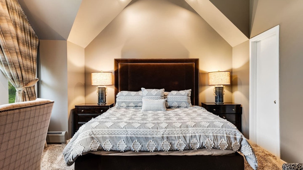 Photo of Bedroom in Warren