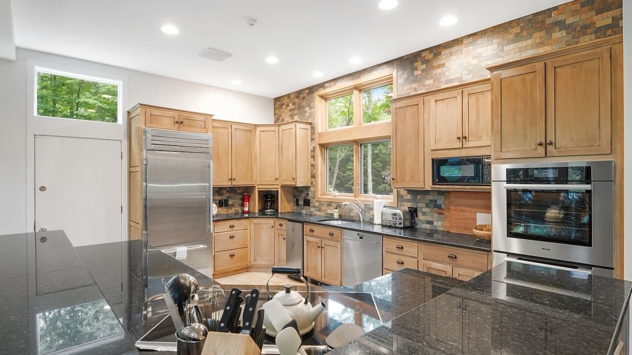 Photo of Kitchen in Warren