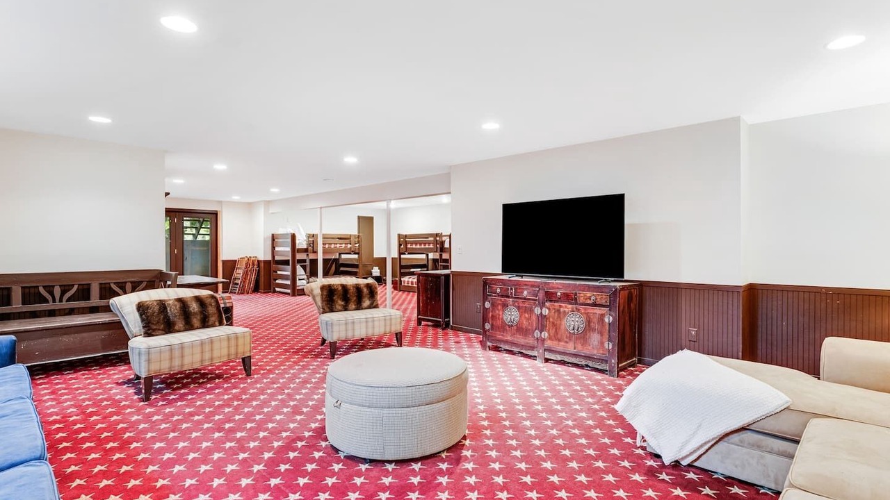 Photo of Bedroom in Warren