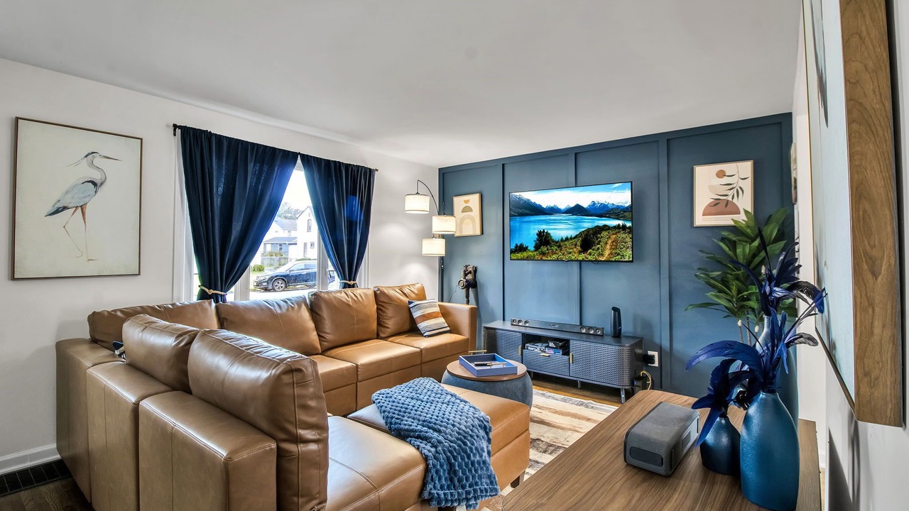 Photo of Livingroom in Cheektowaga