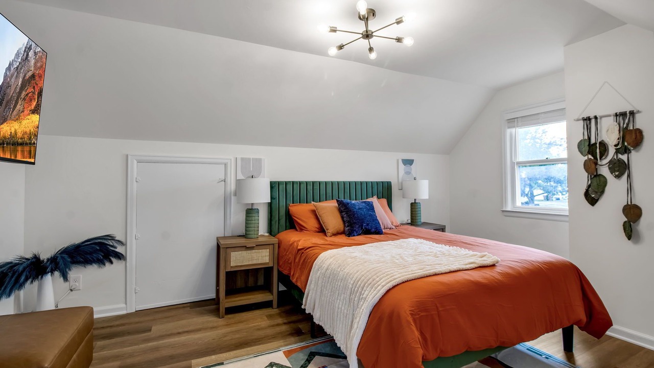 Photo of Bedroom in Cheektowaga