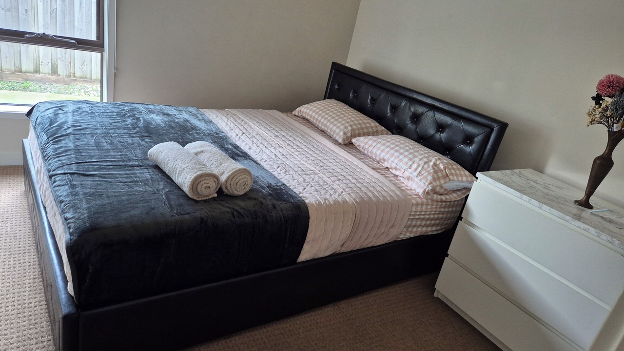 Photo of Bedroom in Werribee