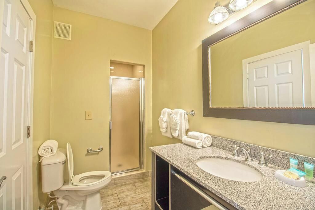 Photo of Bathroom in Lackey