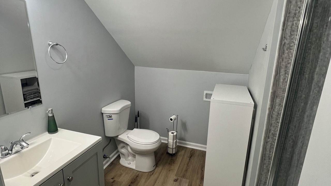 Photo of Bathroom in Oak Ridge
