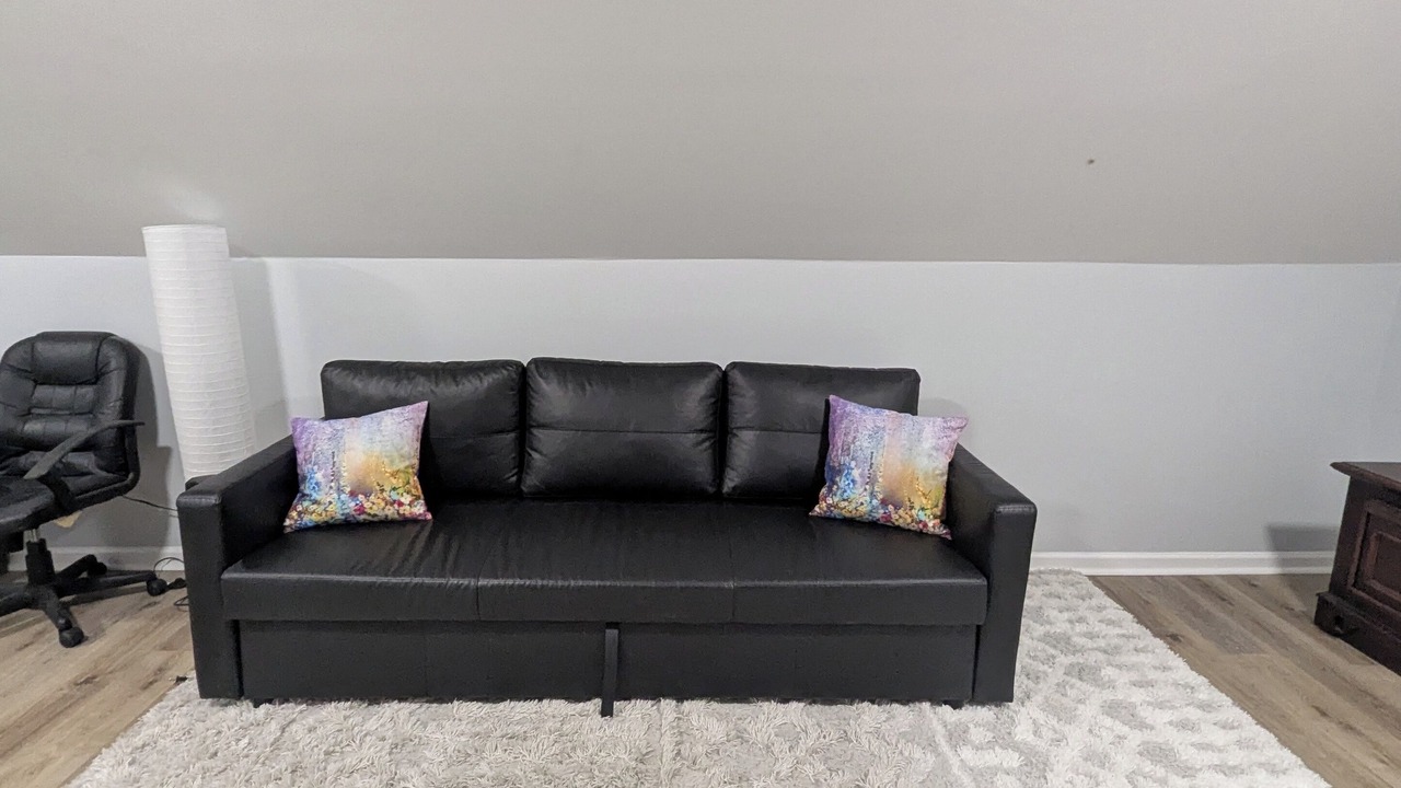 Photo of Livingroom in Oak Ridge