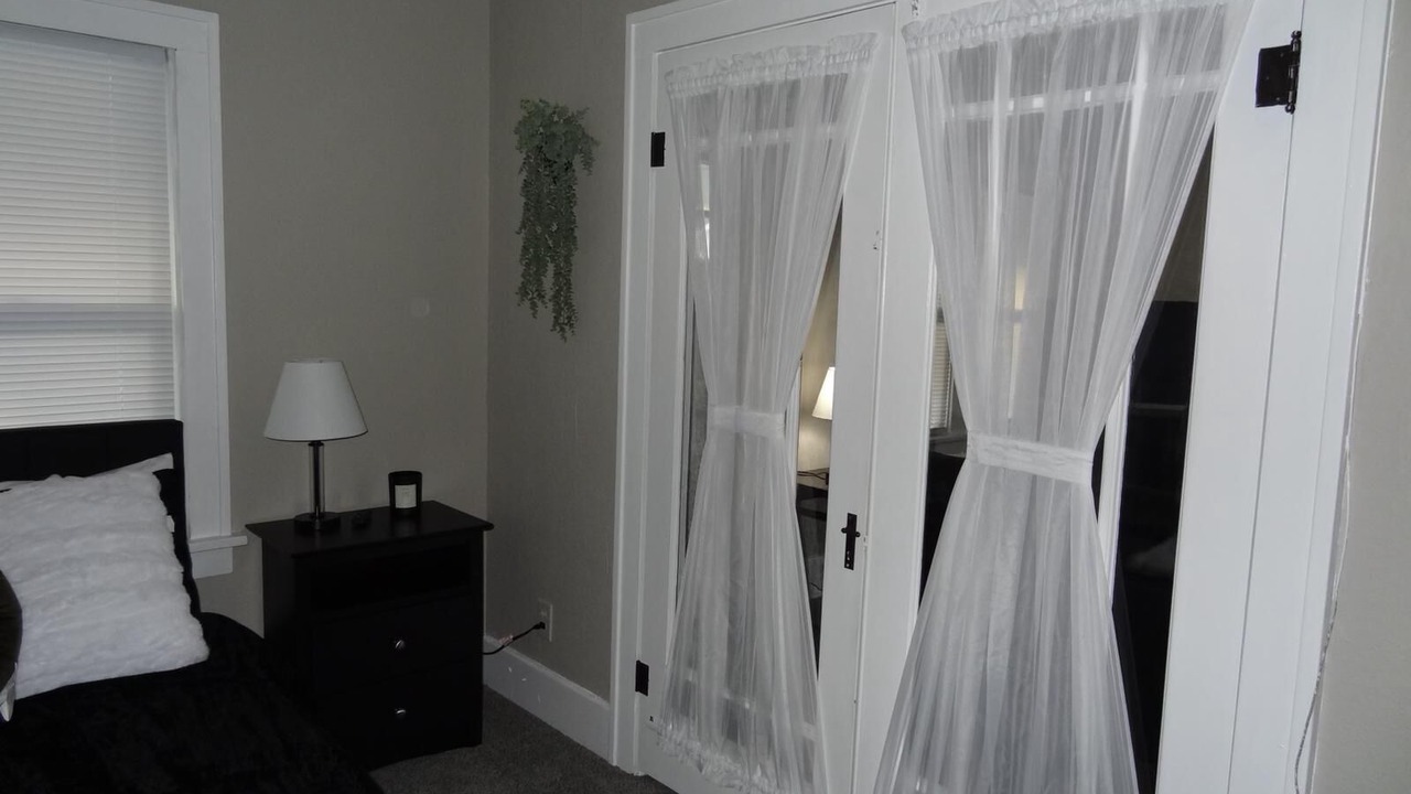 Photo of Bedroom in Enid