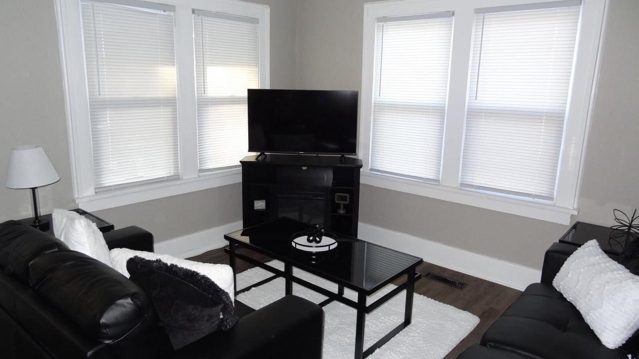 Photo of Livingroom in Enid