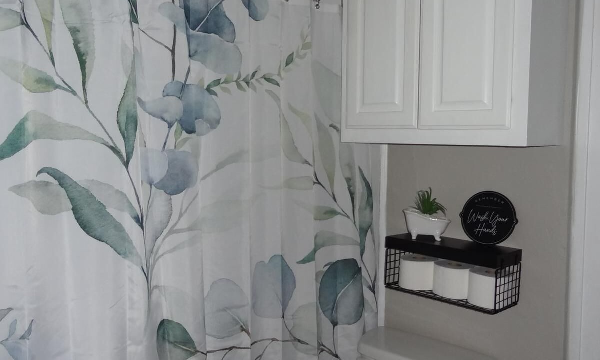 Photo of Bathroom in Enid