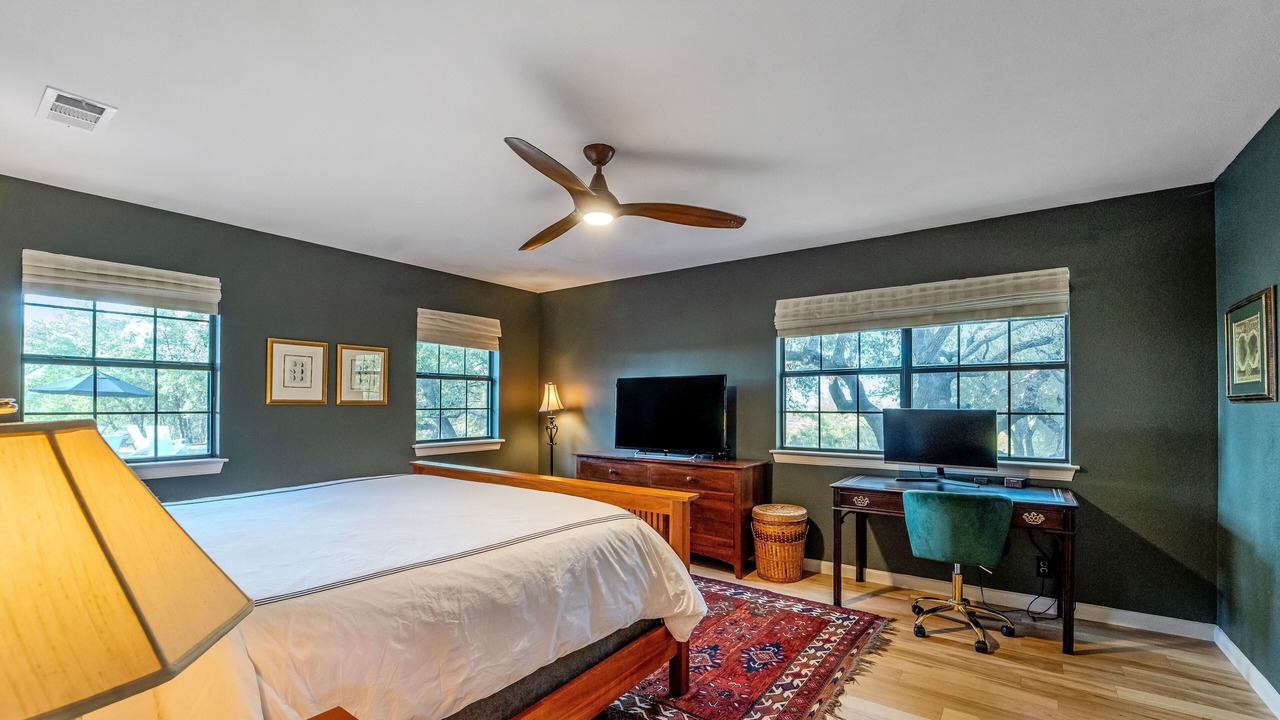 Photo of Bedroom in Dripping Springs
