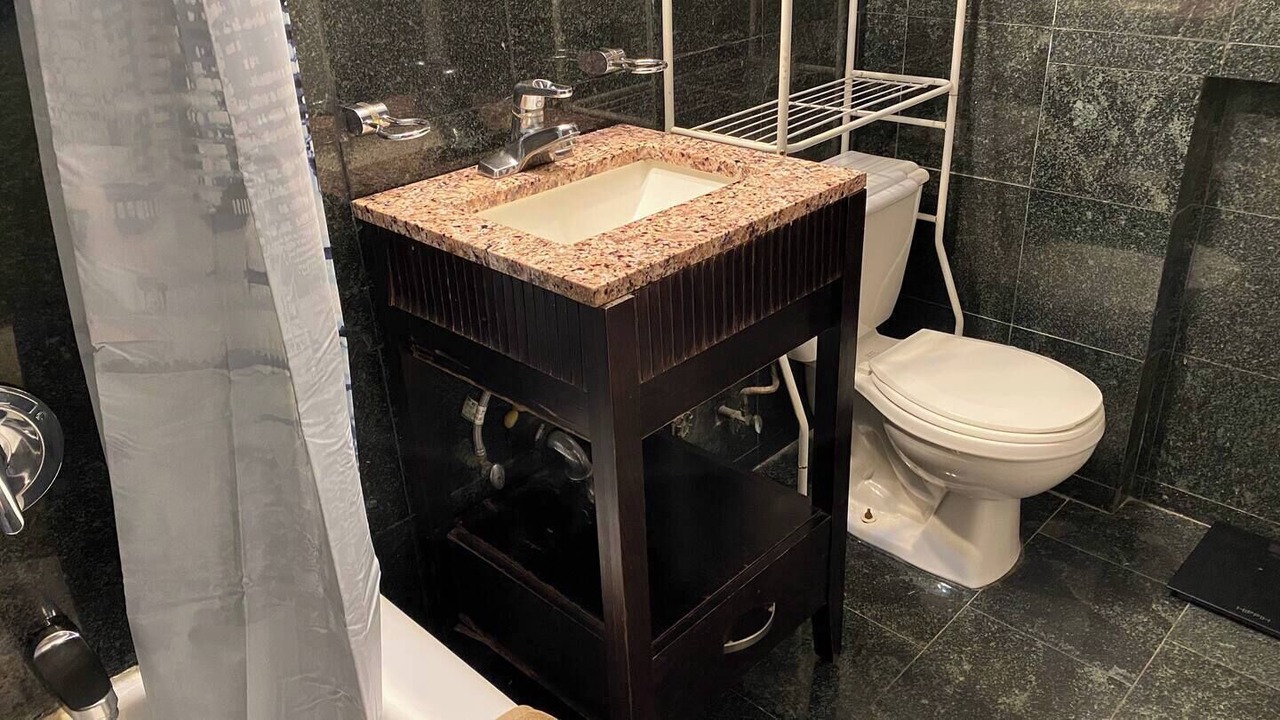 Photo of Bathroom in Tudor City