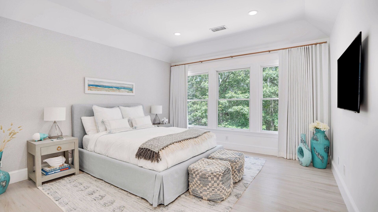 Photo of Bedroom in Amagansett North