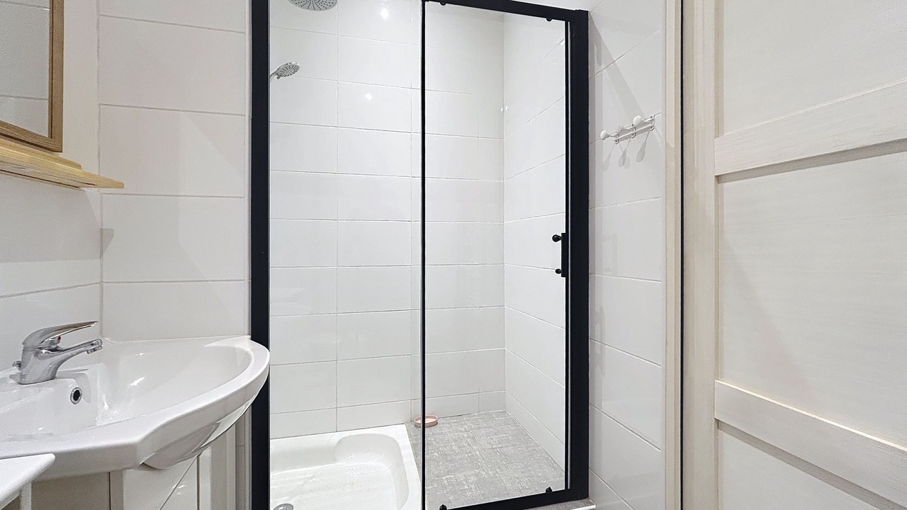 Photo of Bathroom in Coursan