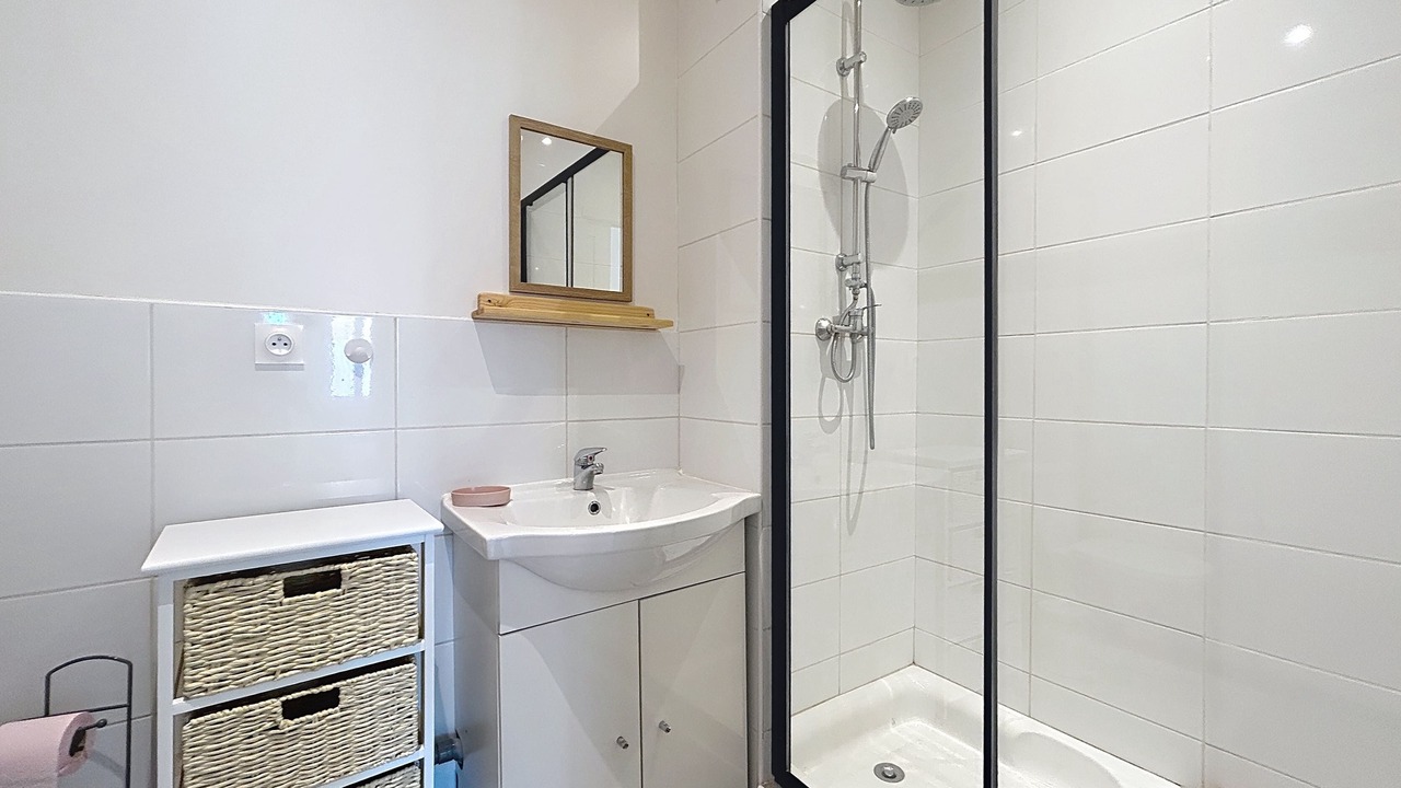 Photo of Bathroom in Coursan