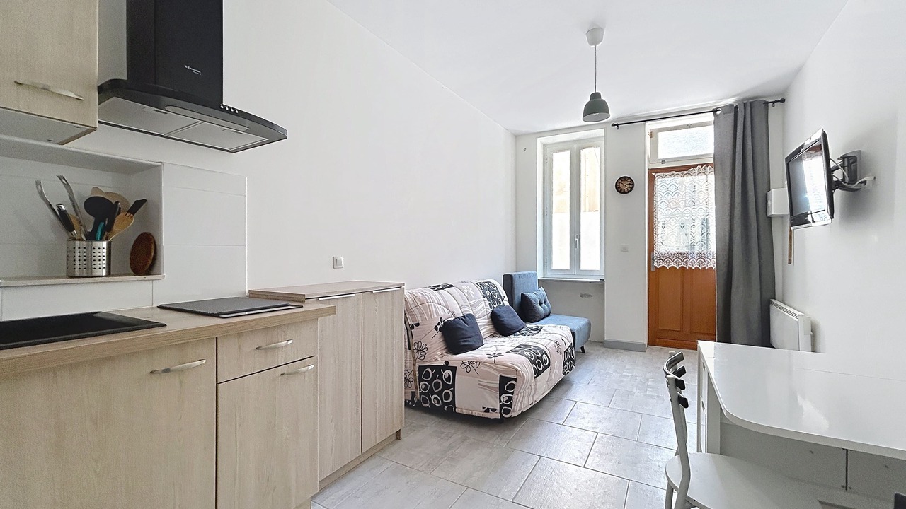 Photo of Livingroom in Coursan