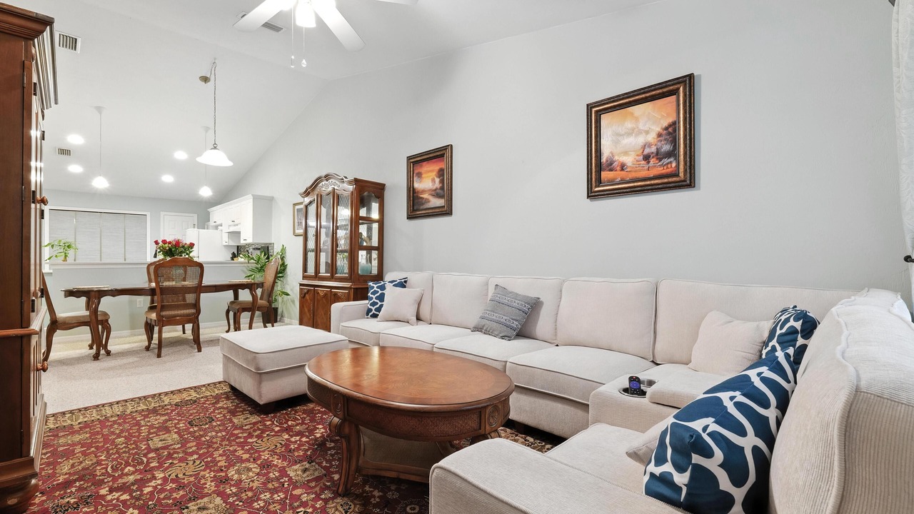 Photo of Livingroom in Alachua