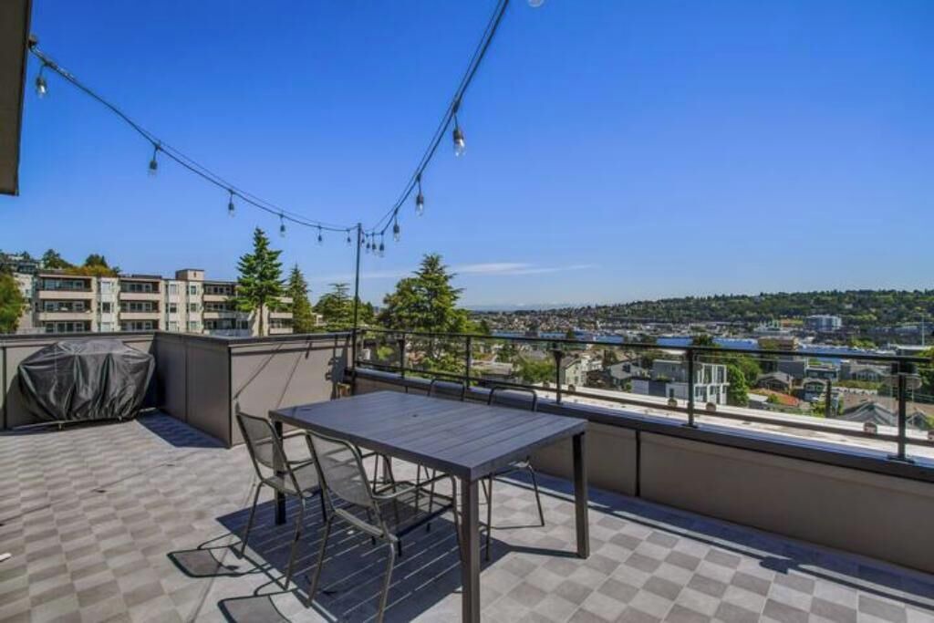 Photo of Outdoor in East Queen Anne