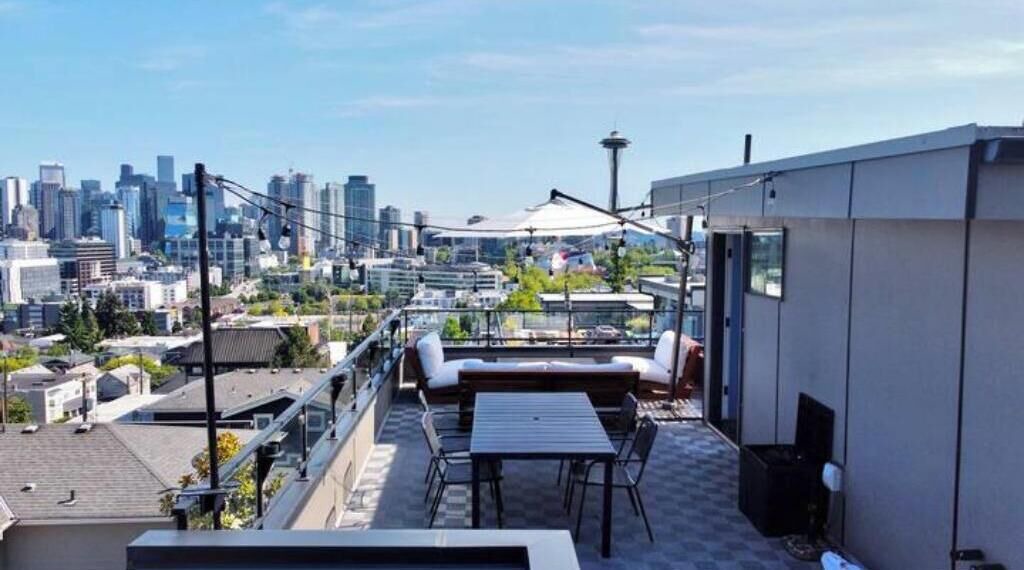 Photo of Outdoor in East Queen Anne