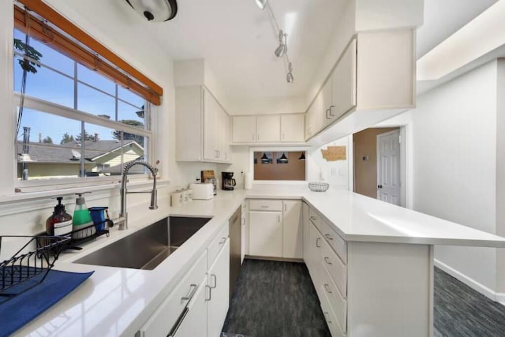 Photo of Kitchen in Maple Leaf