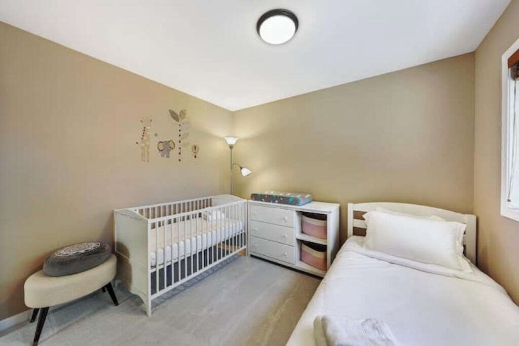 Photo of Bedroom in Maple Leaf