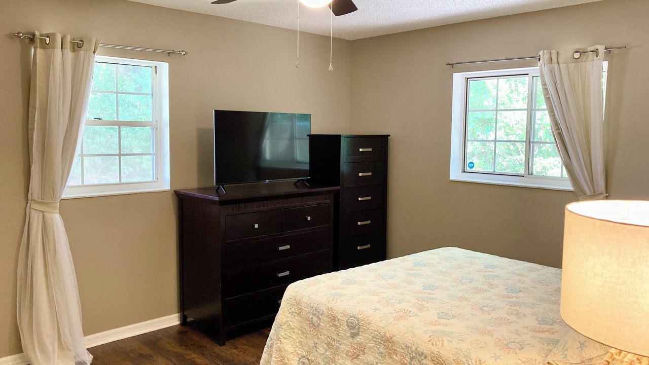 Photo of Bedroom in Pine Ridge