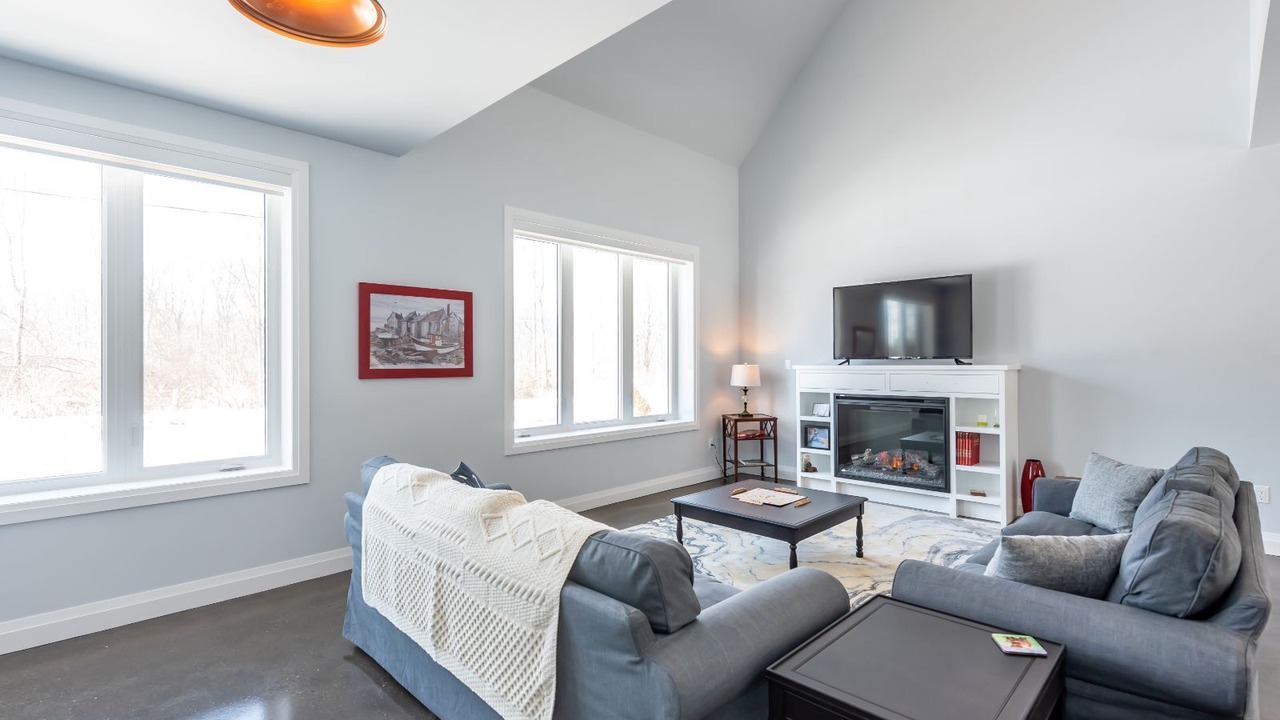 Photo of Livingroom in Dunnville