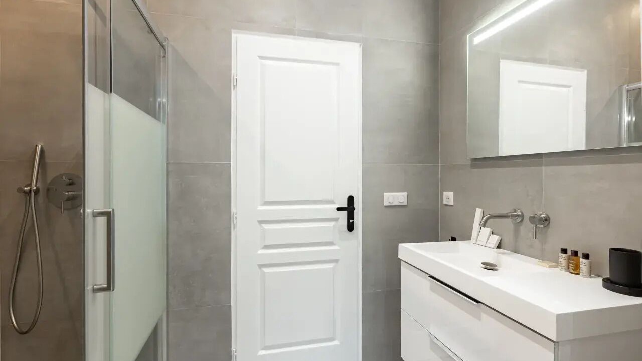 Photo of Bathroom in Gaillon