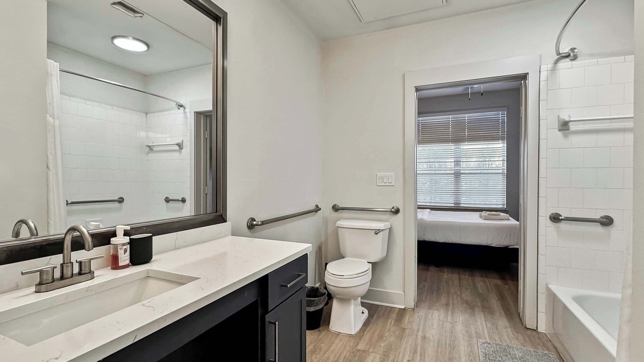 Photo of Bathroom in Deep Ellum