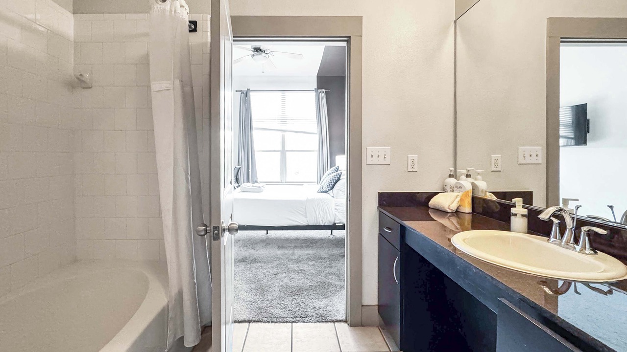 Photo of Bathroom in Deep Ellum