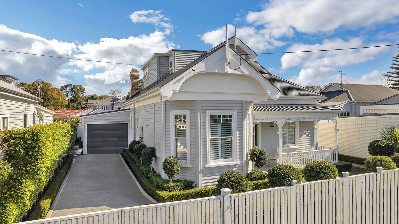 Photo of Others in Lynfield