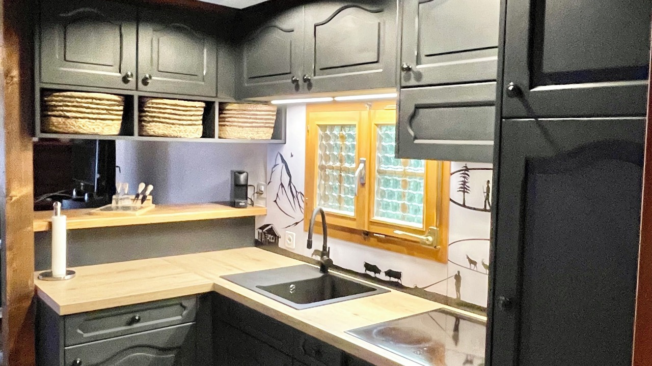 Photo of Kitchen in Saanen