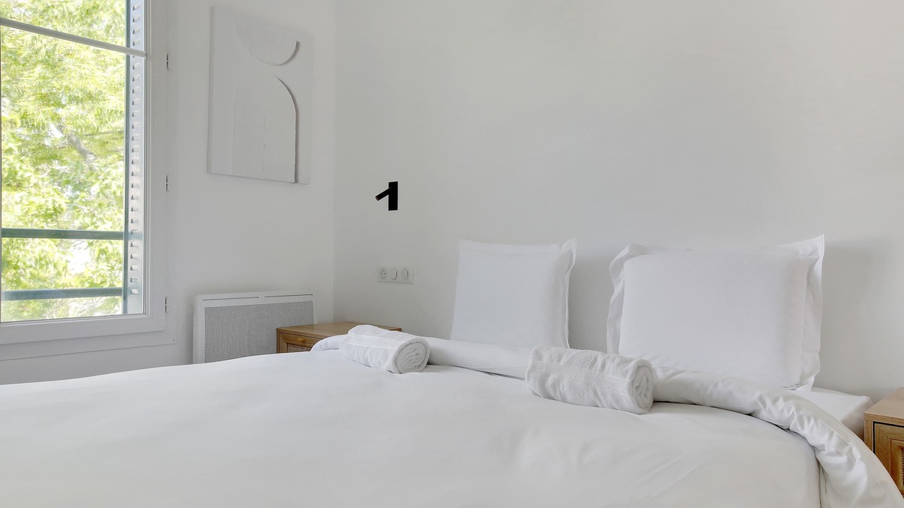 Photo of Bedroom in Saint-Ouen