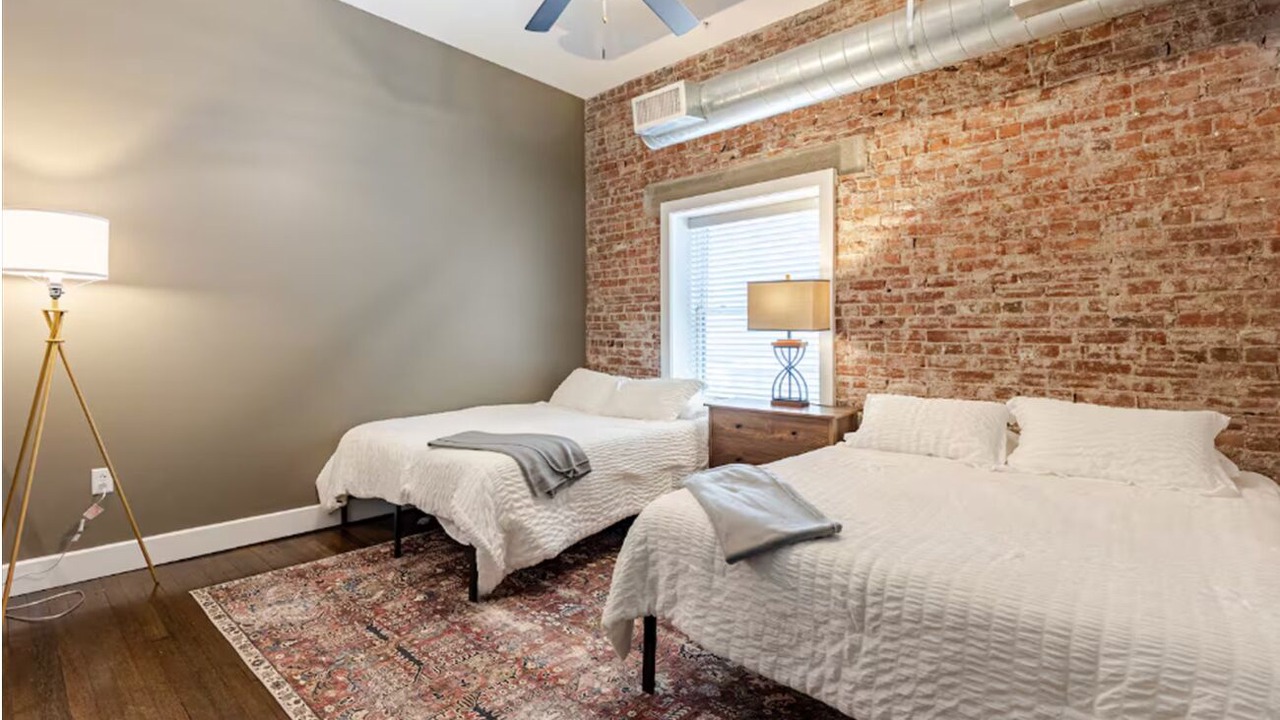 Photo of Bedroom in Mile Square