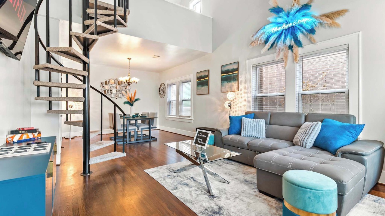 Photo of Livingroom in Montrose