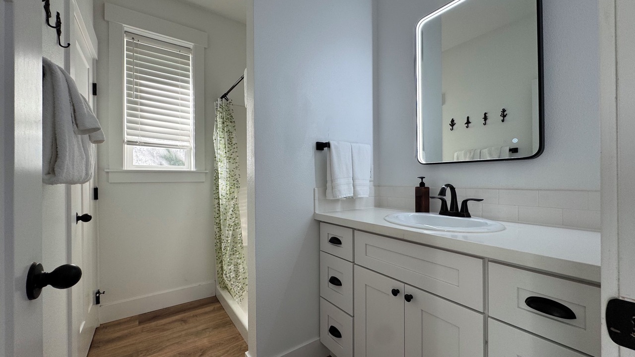 Photo of Bathroom in Olivia Beach
