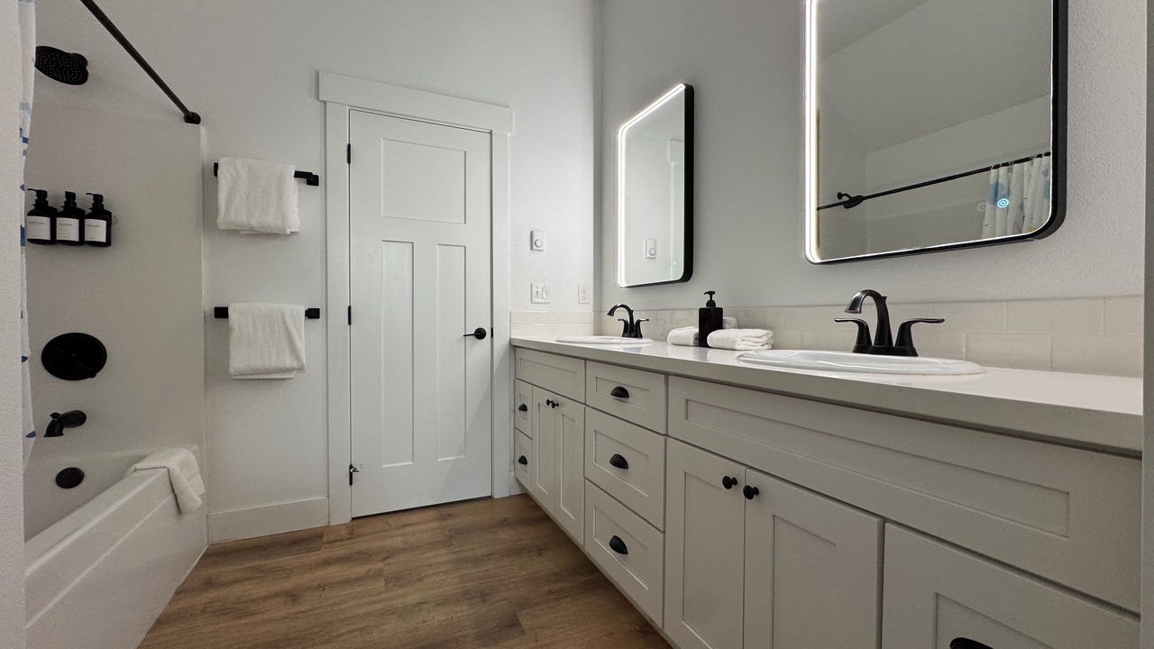Photo of Bathroom in Olivia Beach