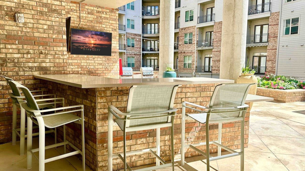 Photo of Patio Balcony in Texas Medical Center